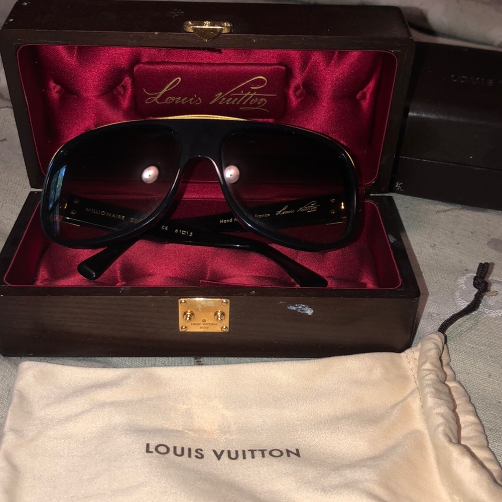 SOLD  $ 5,100.00.    Louis Vuitton millionaire